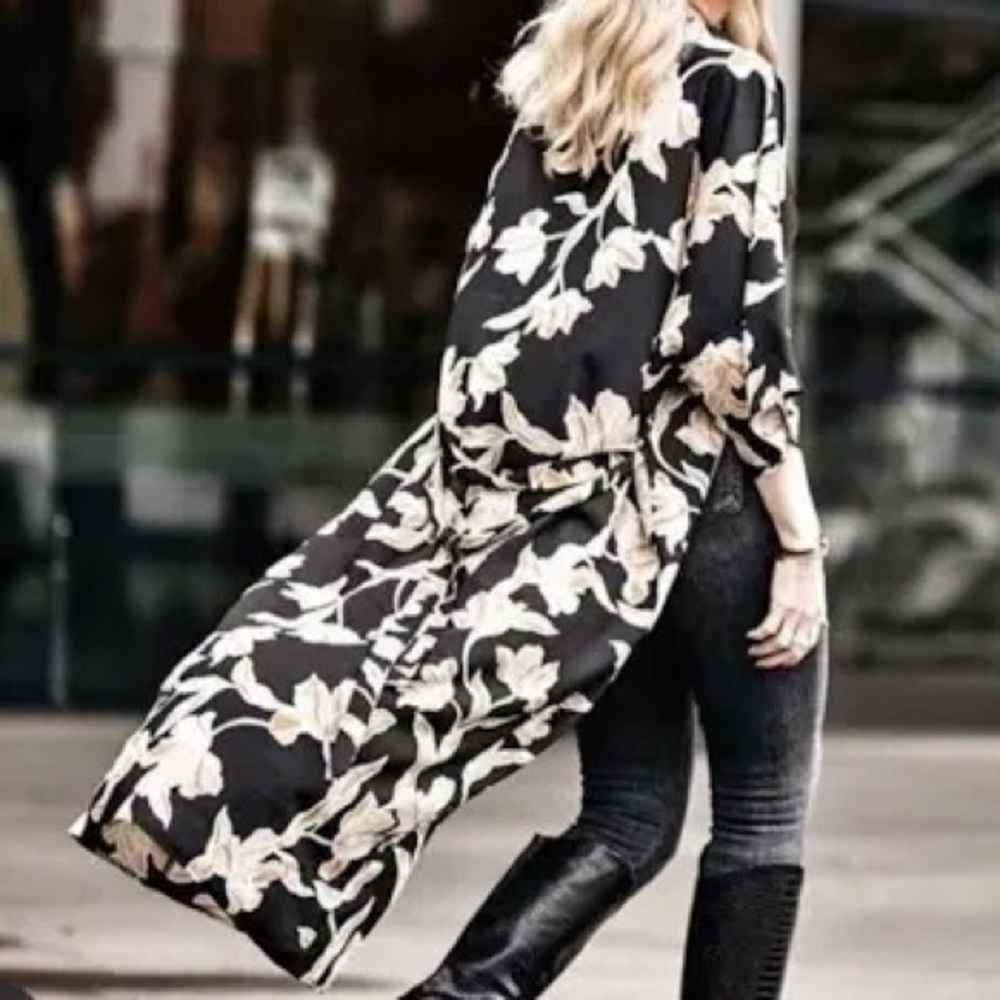 Maison Du Soir robe/ kimono - Picture 2 of 5